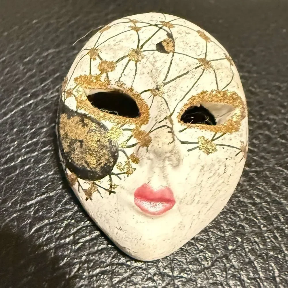 Hand-Painted Miniature Mask Brooch – Gold & Black Art Piece for Women
